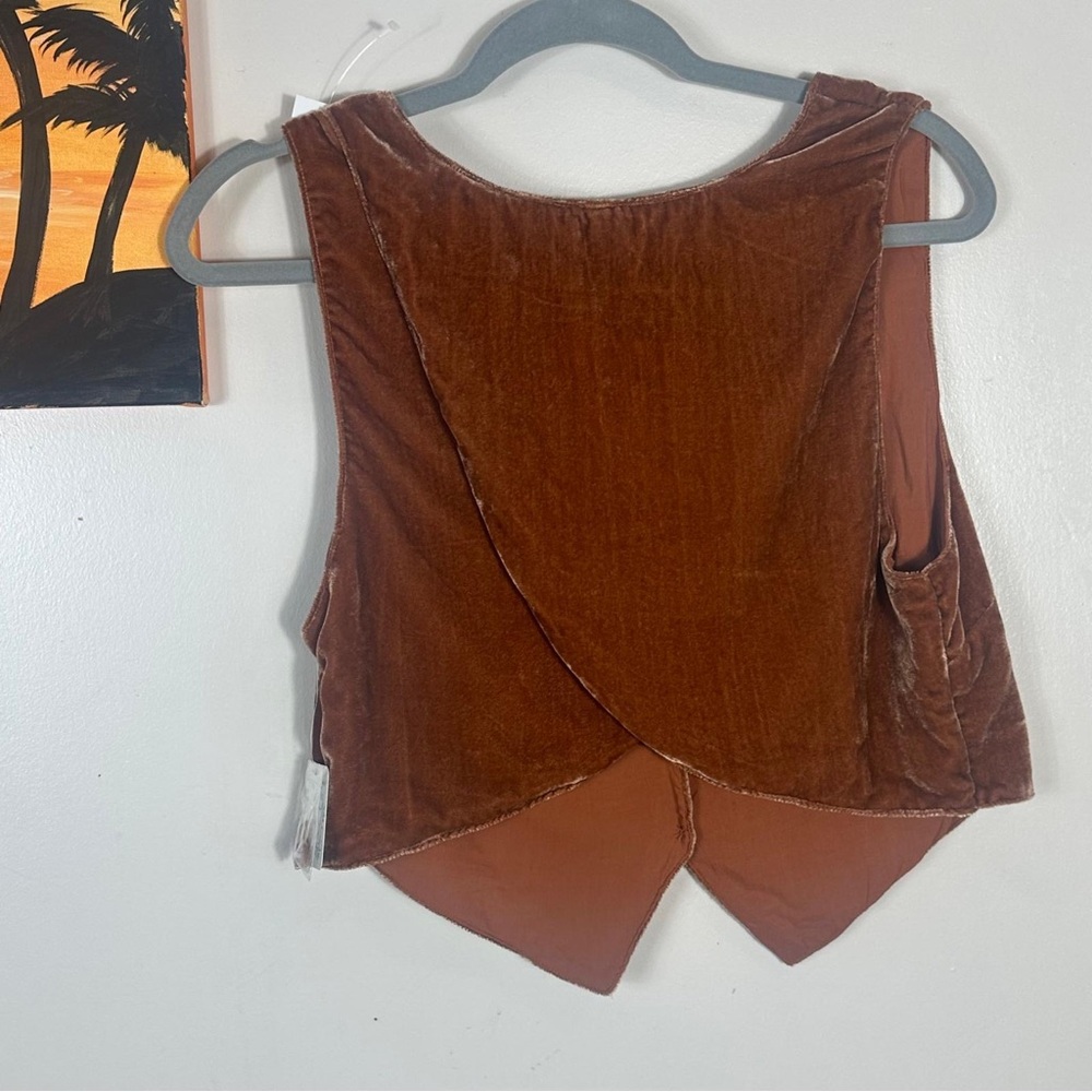 Free People Red Crop Buttoned Vest - Picture 3 of 13